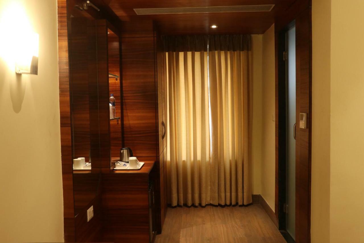 Kings Crown Salt Lake Kolkata Luaran gambar
