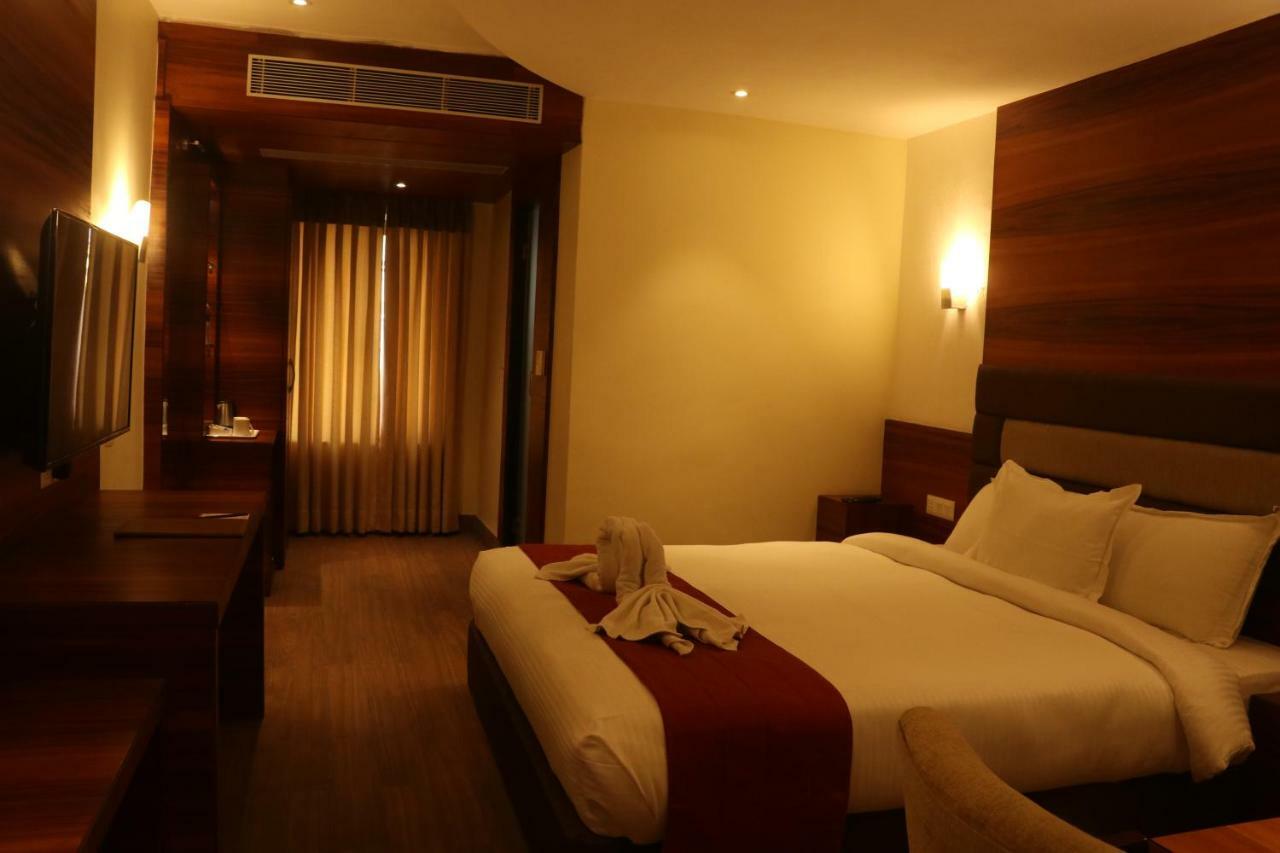Kings Crown Salt Lake Kolkata Luaran gambar