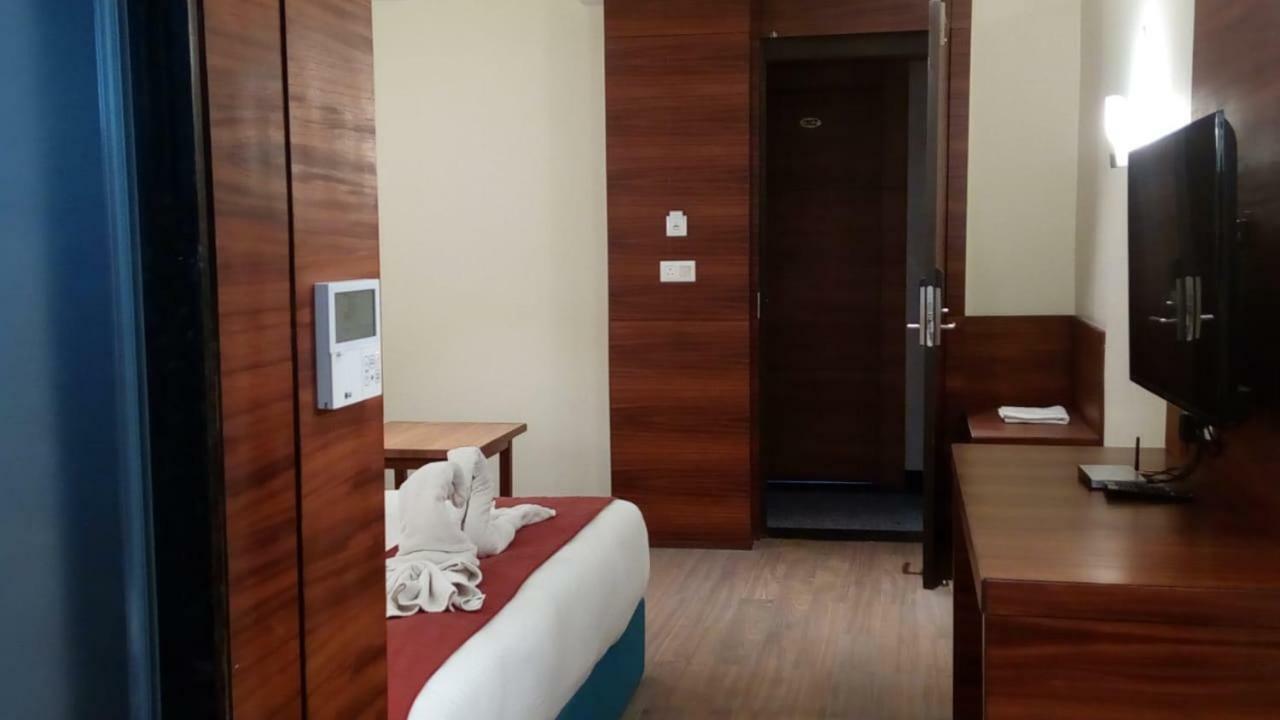 Kings Crown Salt Lake Kolkata Luaran gambar